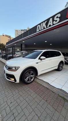 VOLKSWAGEN TIGUAN 2.0 350 TSI GASOLINA ALLSPACE R-LINE 4MOTION DSG VOLKSWAGEN TIGUAN 2.0 350 TSI GASOLINA ALLSPACE R-LINE 4MOTION DSG